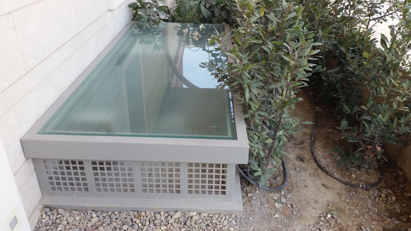 ant teras cam korkuluk