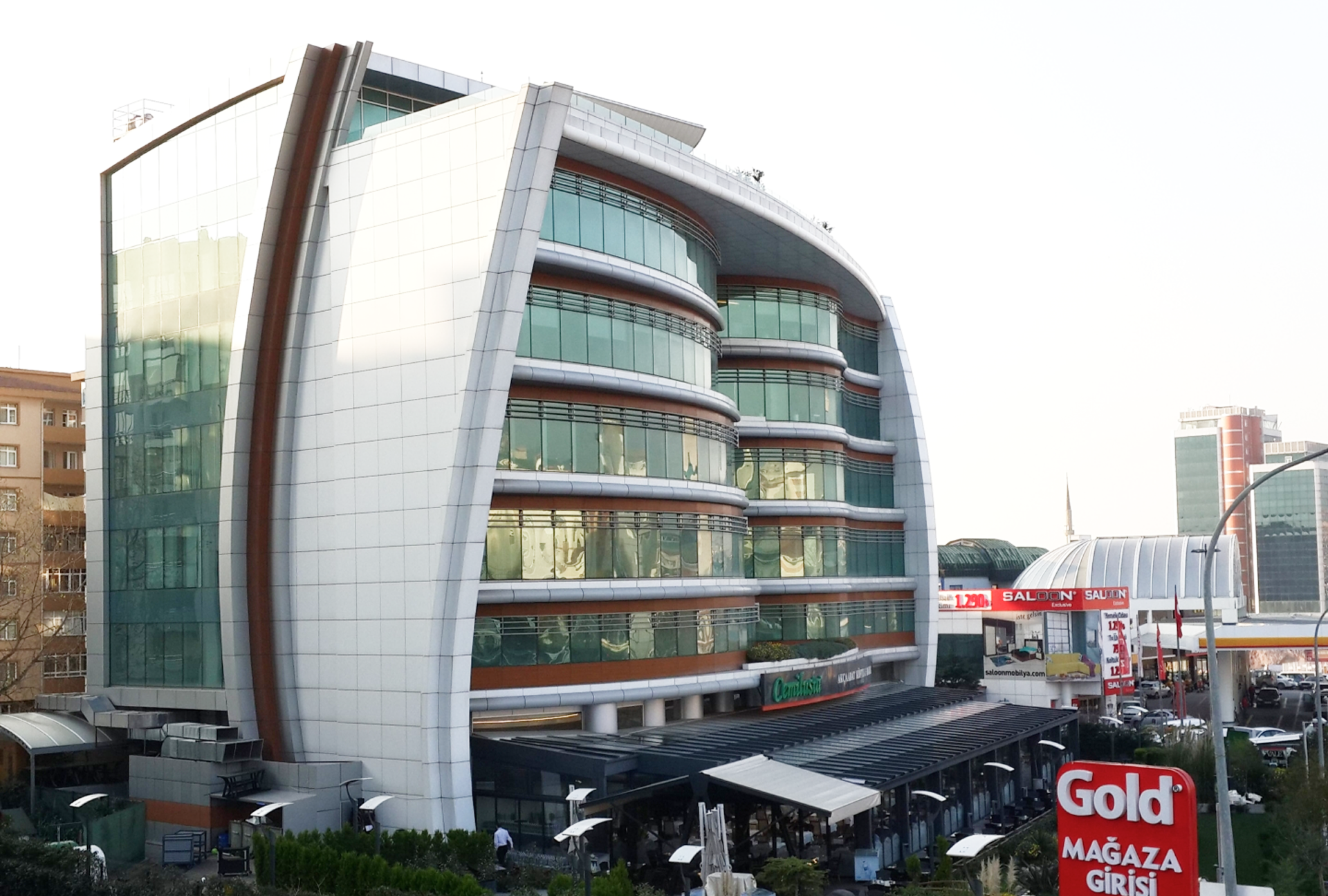 Niyazi Bey İş Merkezi